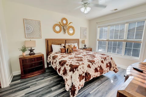 Stunning Bedroom ✨ Beautifully Decorated 🛏️💫