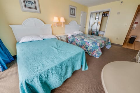 Large Living Area with Views of the Ocean, Beautifully Decorated