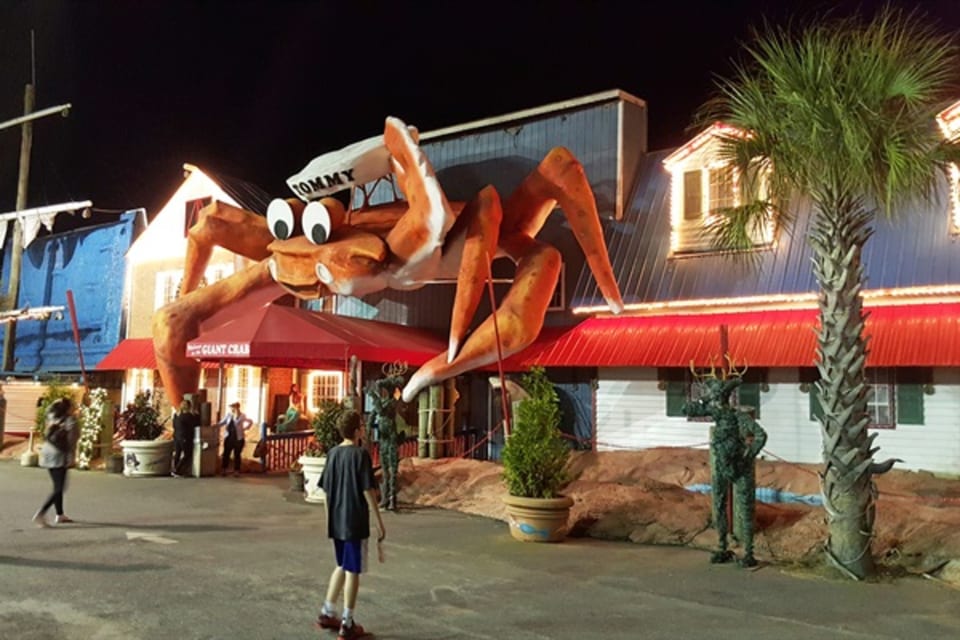 Lots of Local Food and Entertainment Nearby
