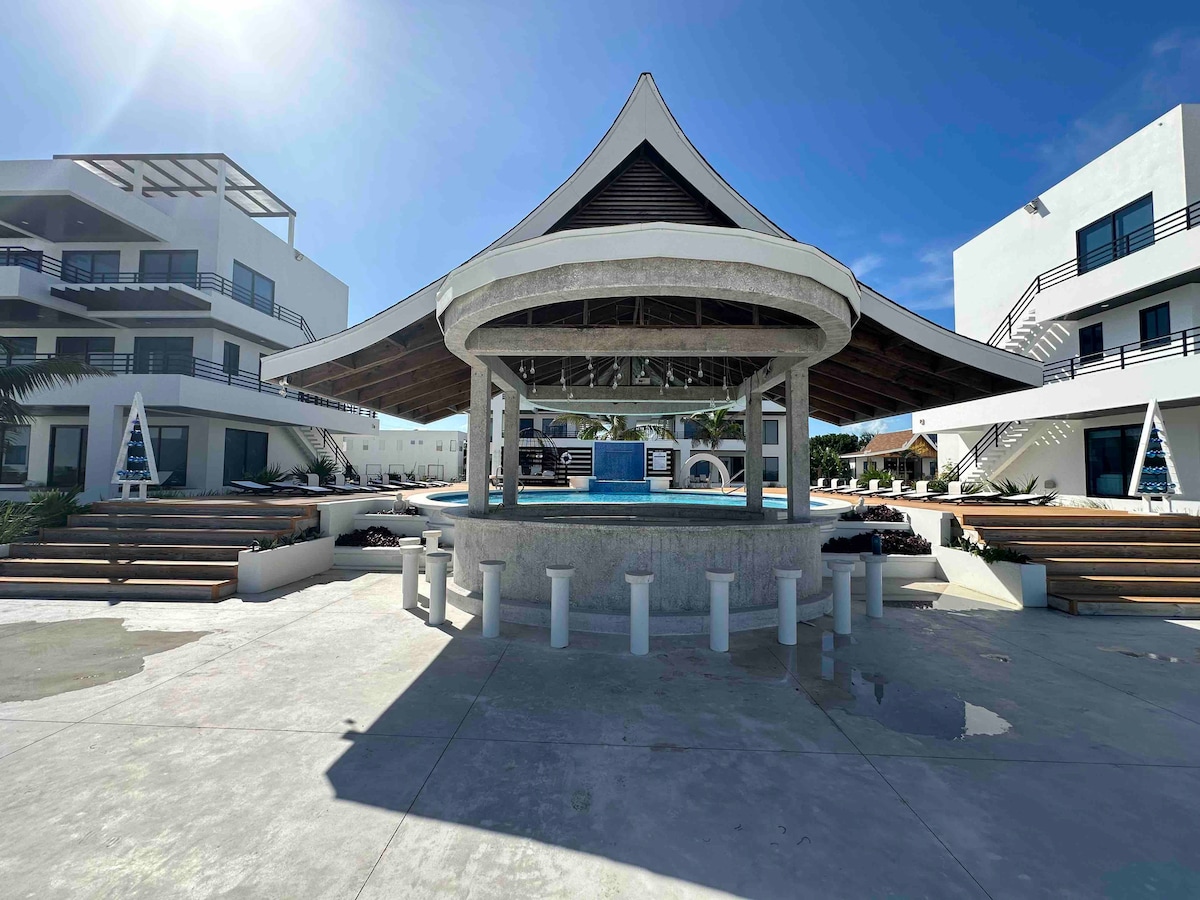 All shades  of Blu image 29