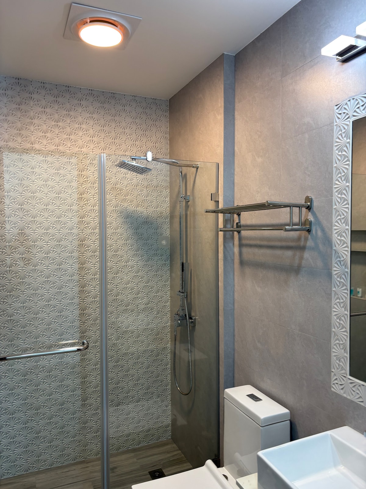 All shades  of Blu image 26