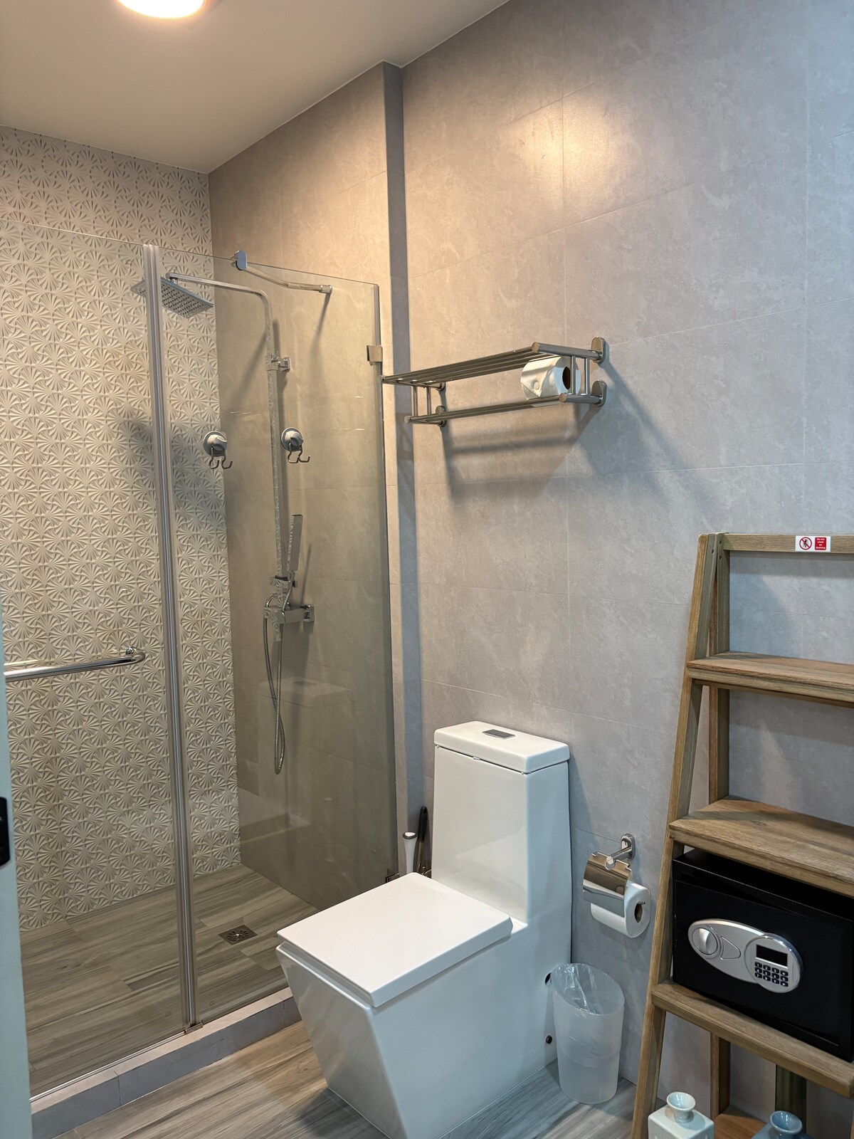 All shades  of Blu image 22