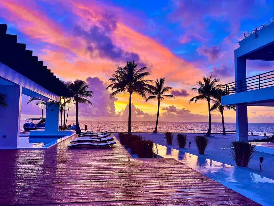 This picture of the deck at phase II reflects de comment of one of my gust that say “this is magical place”