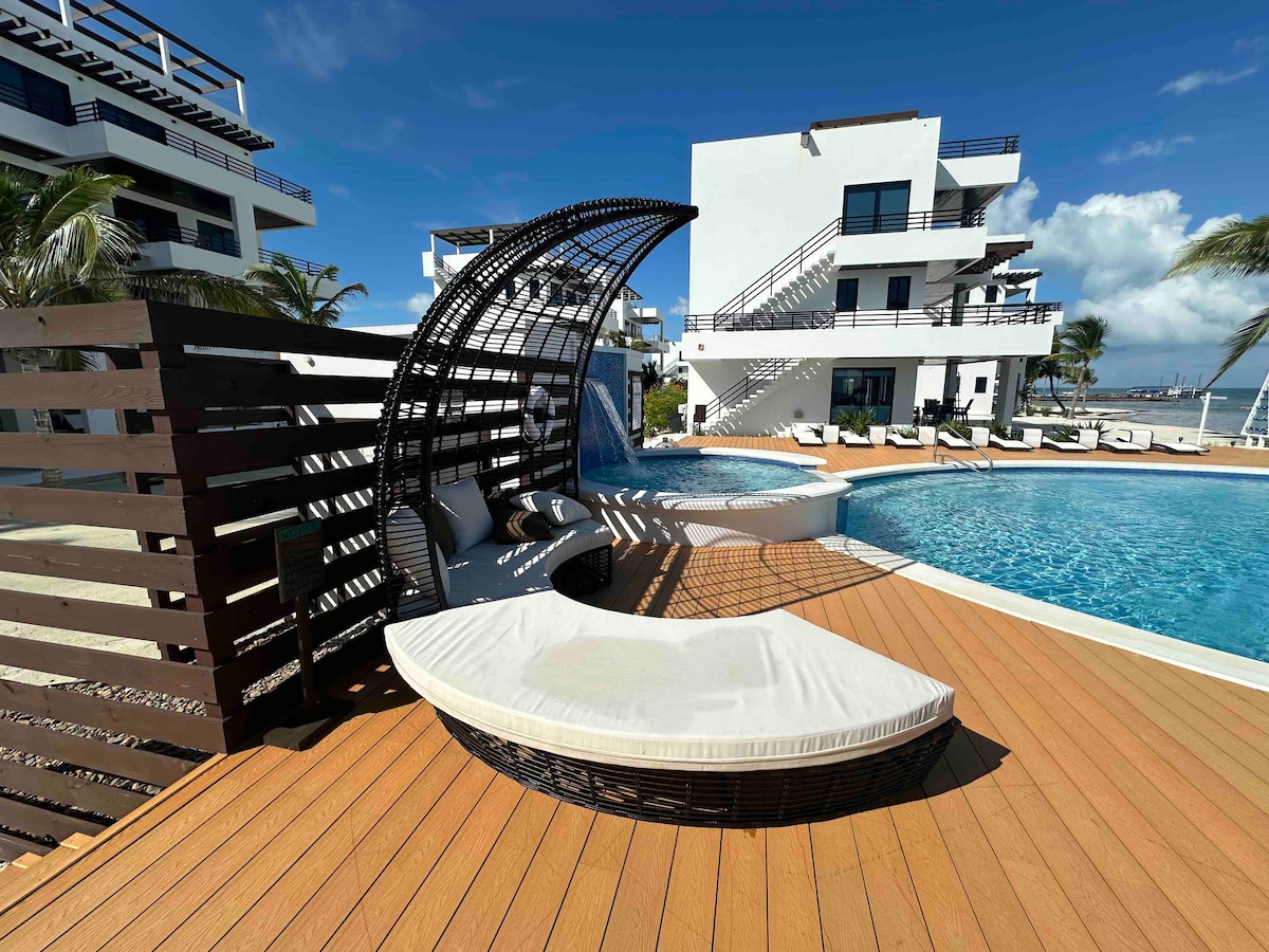 All shades  of Blu image 30