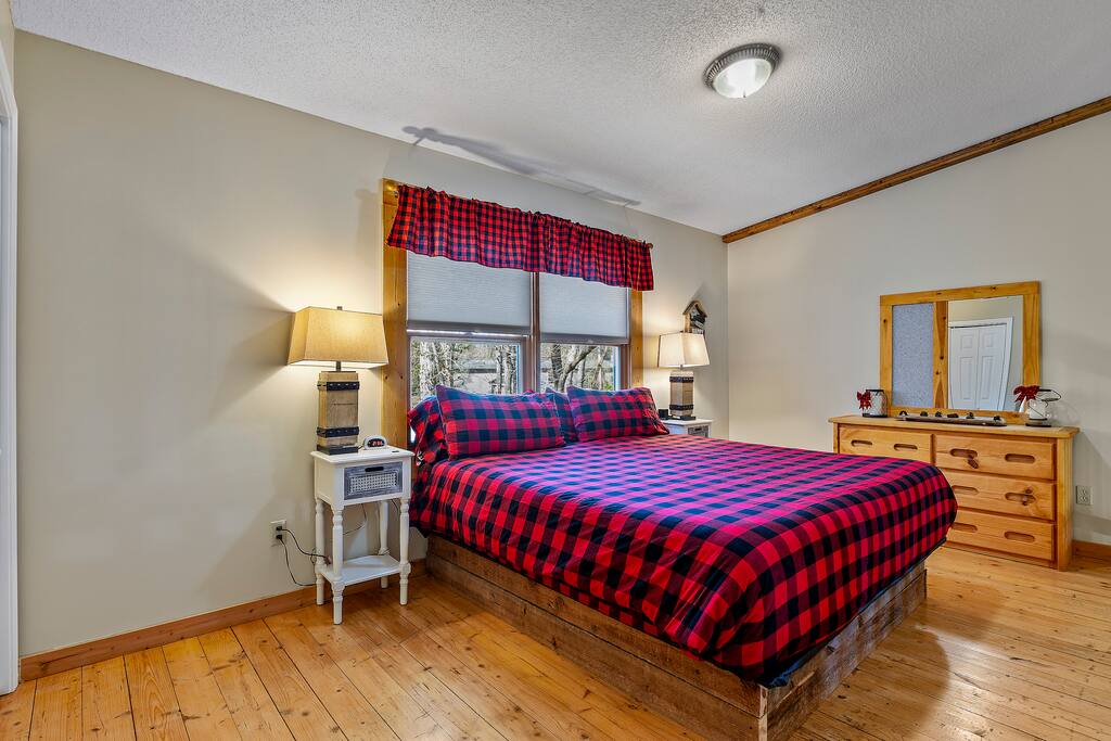 tranquil-and-cozy~hot-tub~fp~trails~fish~pets-ok!/