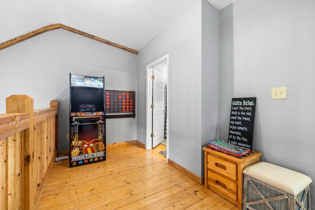 tranquil-and-cozy~hot-tub~fp~trails~fish~pets-ok!/