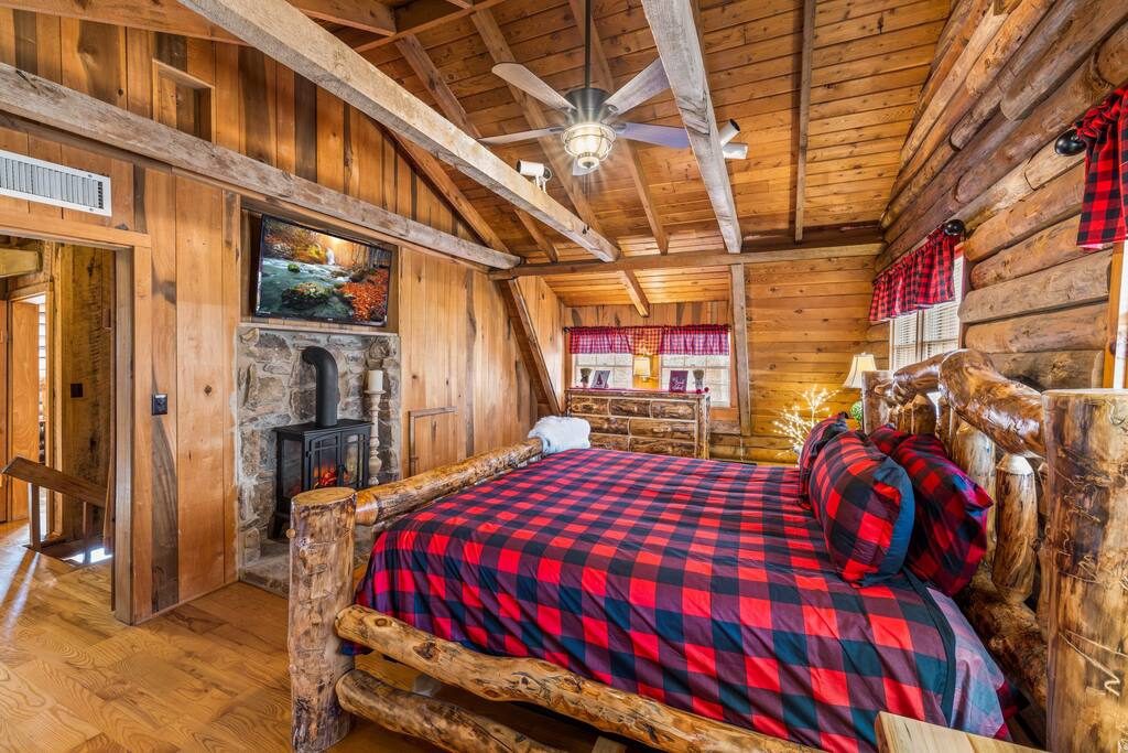 4br-log-cabin-w-sauna-hot-tub-game-bar-fishing/