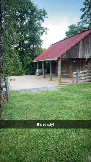 rv-space16-acres-fishing-12-min-to-knoxville/