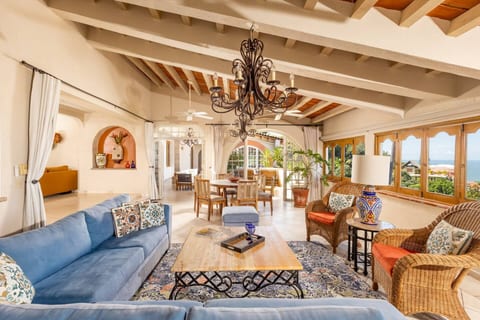 El Campanario by Moikkarentals