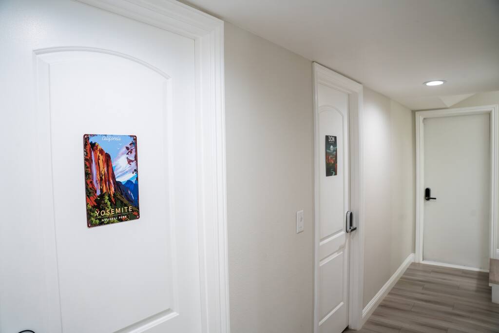 peaceful-downstairs-room-or-workspace-+-fast-wi-fi/