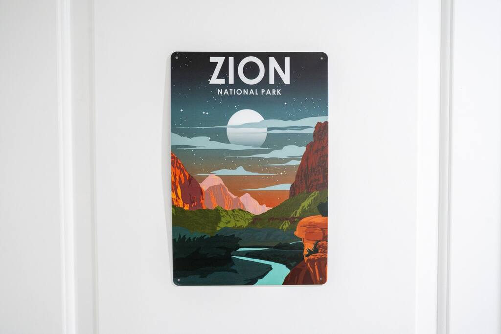 peaceful-downstairs-room-or-workspace-+-fast-wi-fi/