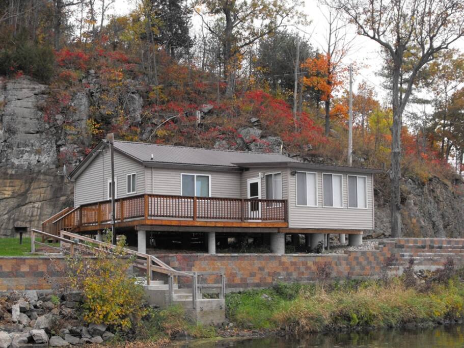Dockside Retreat on Black Lake