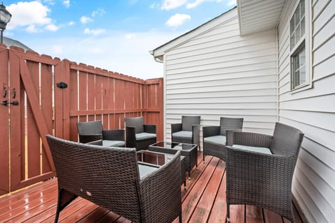 Hemingway’s Hideaway | 2BR w/ King + Pvt Patio