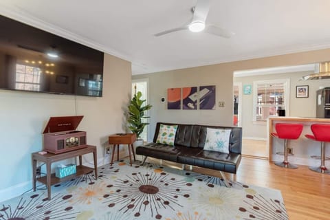 Retro Retreat | 2BR + King Bed, Porch & Fire Pit