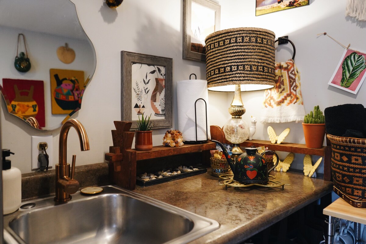 florence-park-cabin-by-15th-near-cherry-street/