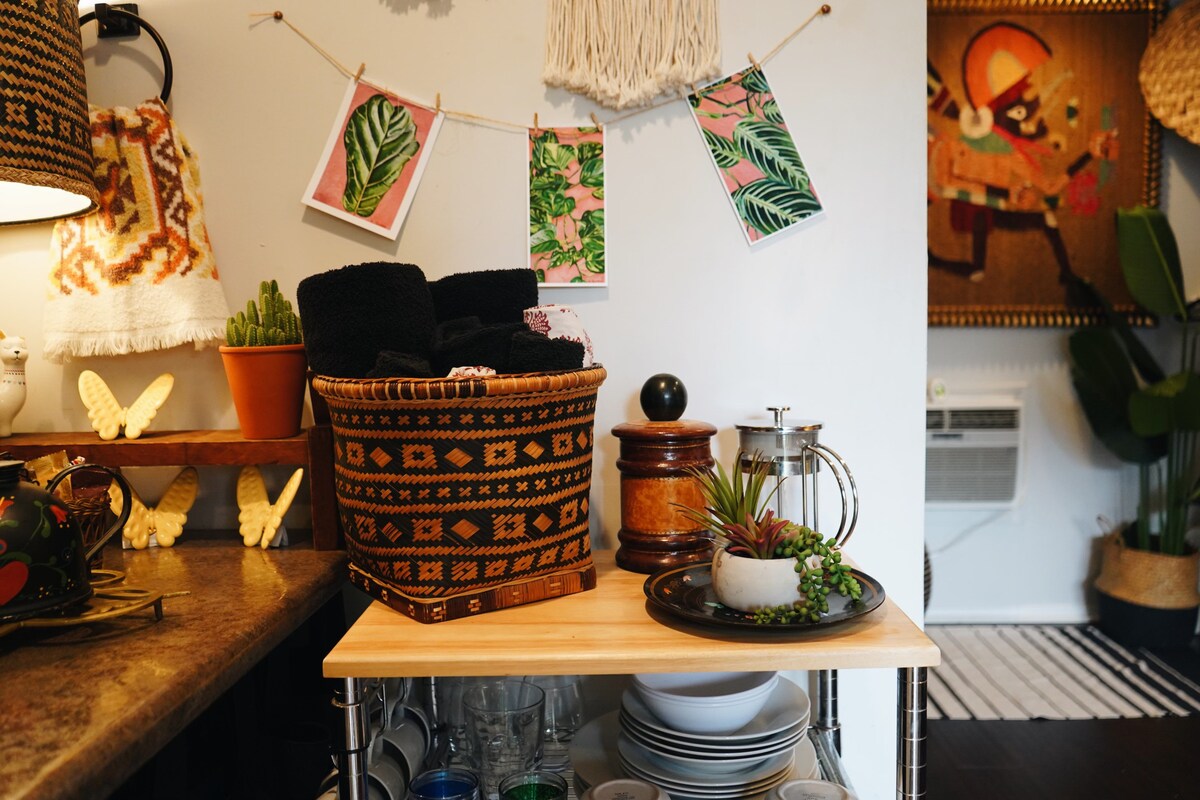 florence-park-cabin-by-15th-near-cherry-street/