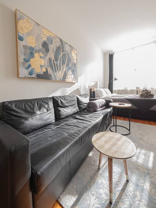 Stylish Studio Retreat on Central Park West, W/D