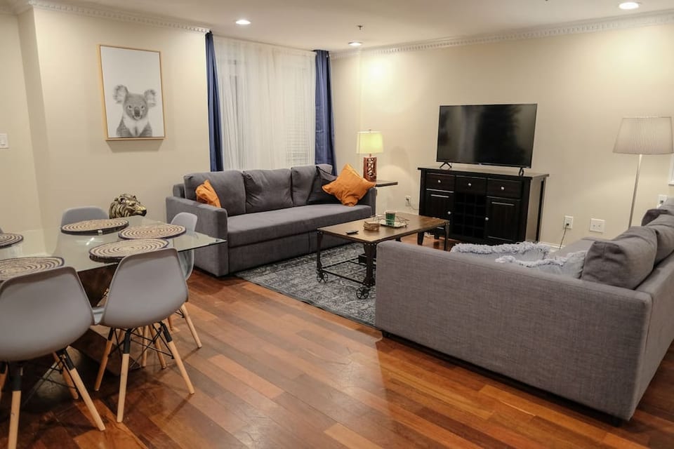 Living room
2 Convertale sofas
Dining table for 8ppl