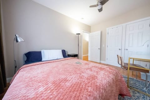Spacious 3BR Apartment | 2 Blocks to Central Park