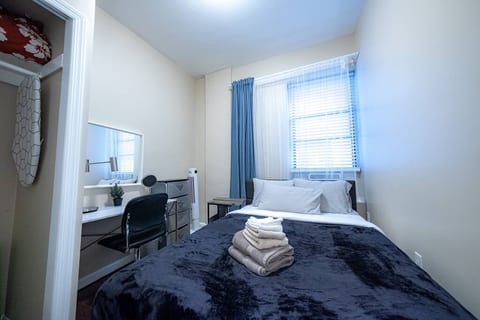 ENTIRE 3BD APT WITH WASHER/DRYER HALF BLOCK TO CPW