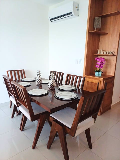 Sunrise Apartments. Beachfront Bliss Balcony Views