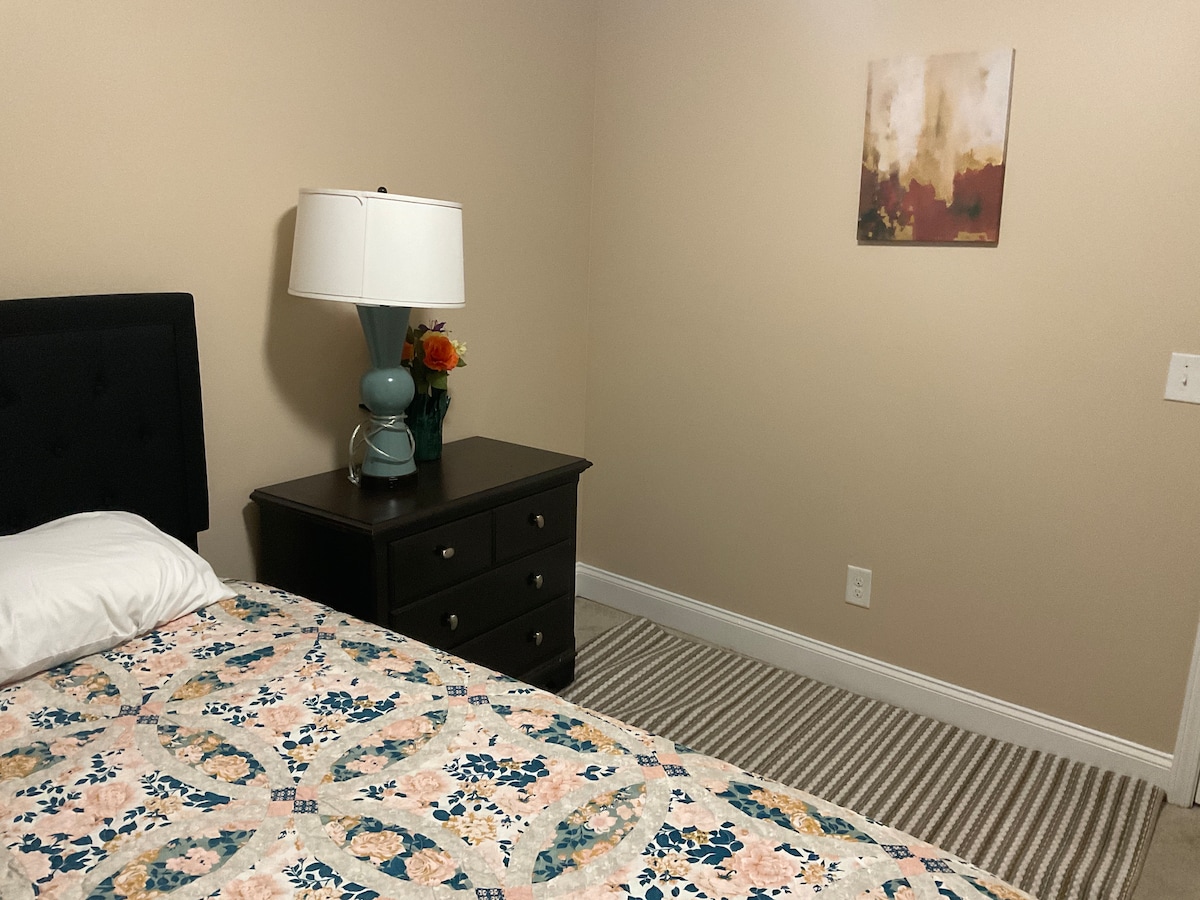 beautiful-six-bedroom-house-near-atlanta/