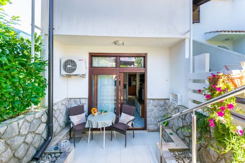 Apartment Vesna - Unit 370333-13