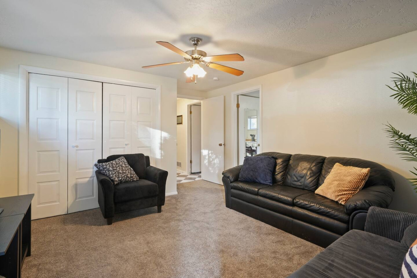 cozy-3-bedroom-home-or-close-to-uvu-and-byu/