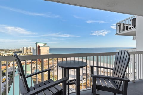 Pelican Beach 1617 (2BR)