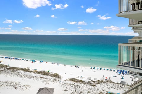 Pelican Beach 1617 (2BR)