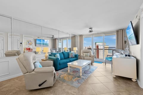 Pelican Beach 1617 (2BR)