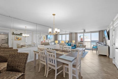 Pelican Beach 1617 (2BR)