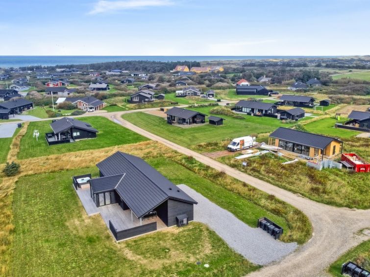 "Alea" - 800m from the sea in NW Jutland