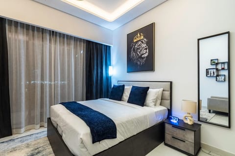 Azizi Riviera 63 Luxe Studio with a Modern Twist image 4