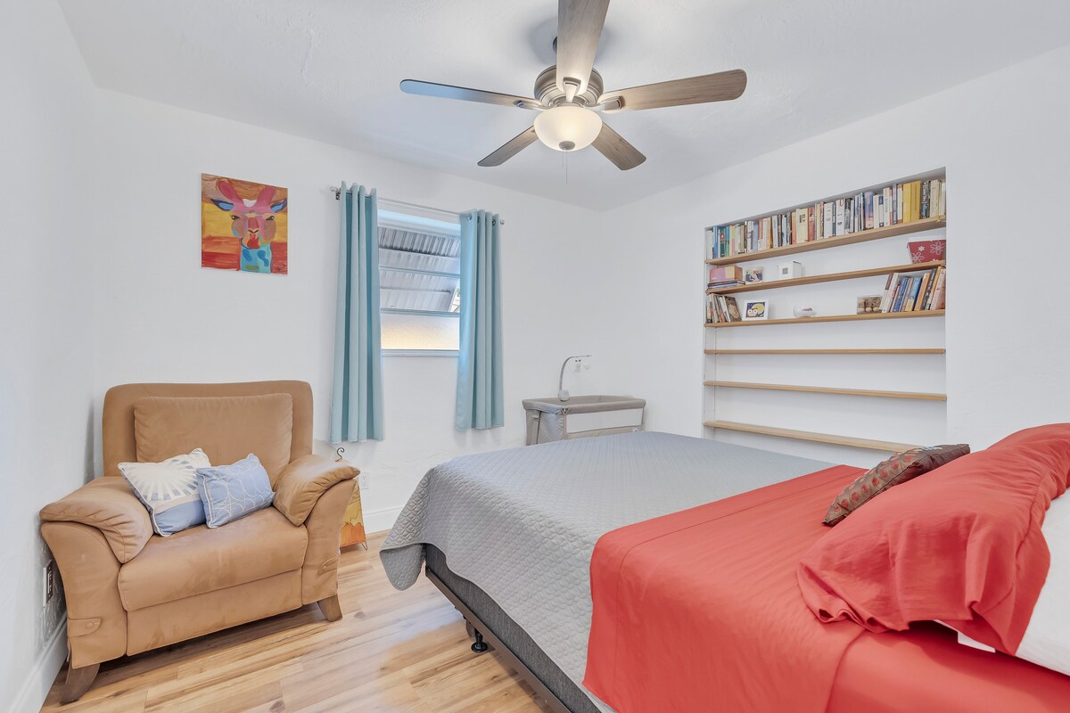 serene-pool-home-close-to-beach-hard-rock-casino/