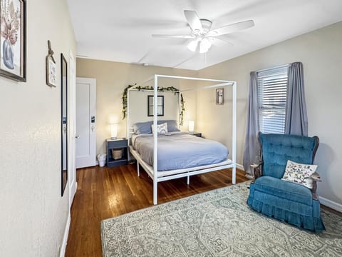 Brownfield 6 room beauty image 1