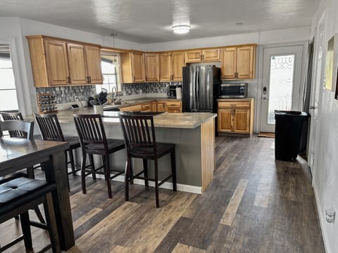 Breckenridge Beach Cabin Retreat image 4