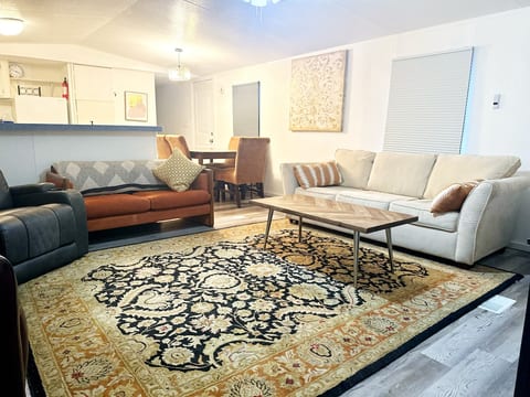 New white sofa bed has been added 11/2024