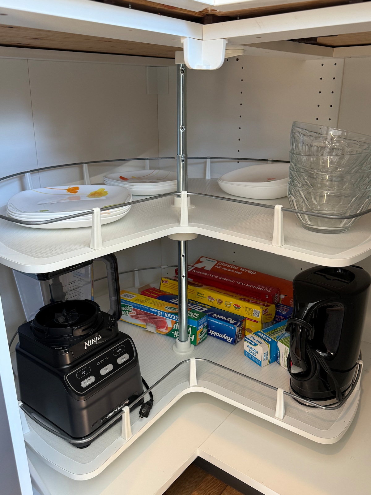 juanita-lake-escape/