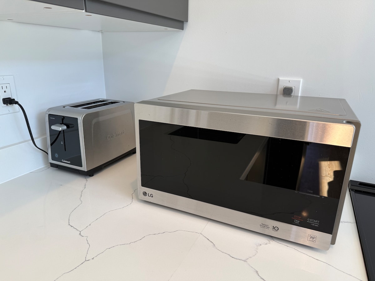 juanita-lake-escape/