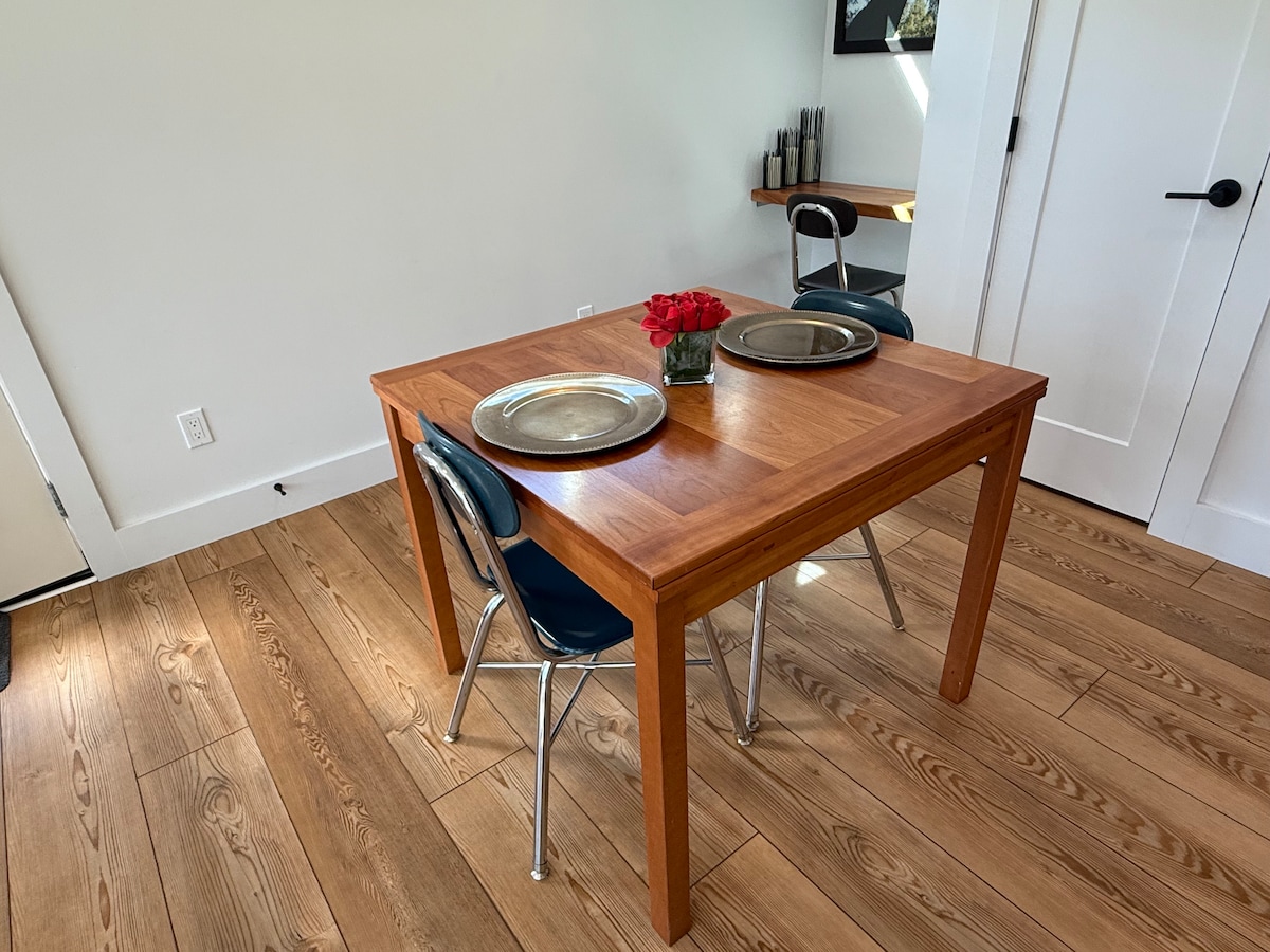 juanita-lake-escape/