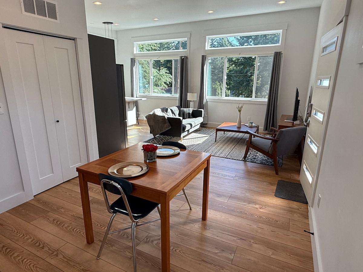 juanita-lake-escape/