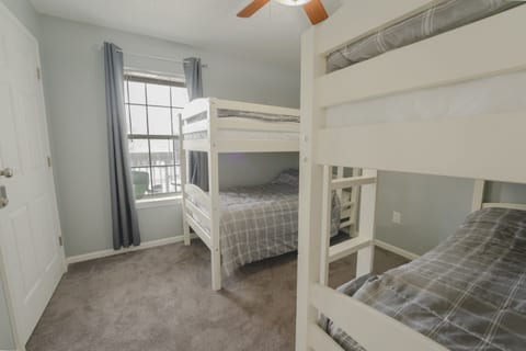 INDIAN LAKE CONDOMINIUM, DESTIN