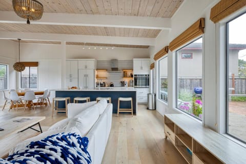 Waterfront home w/ dock & hot tub
