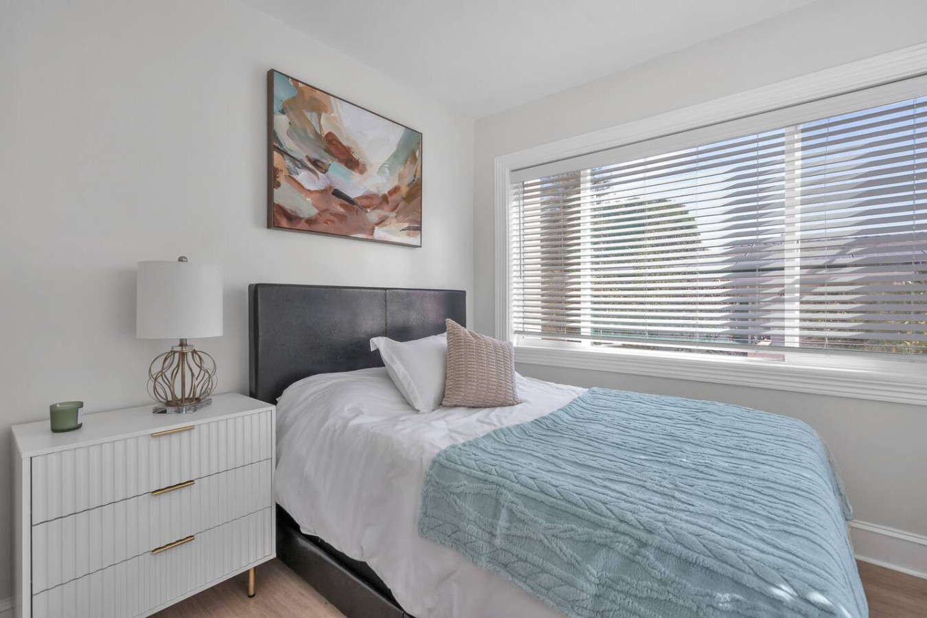 spacious-4-bed-home-+-in-law-unit-or-near-sf-and-napa/