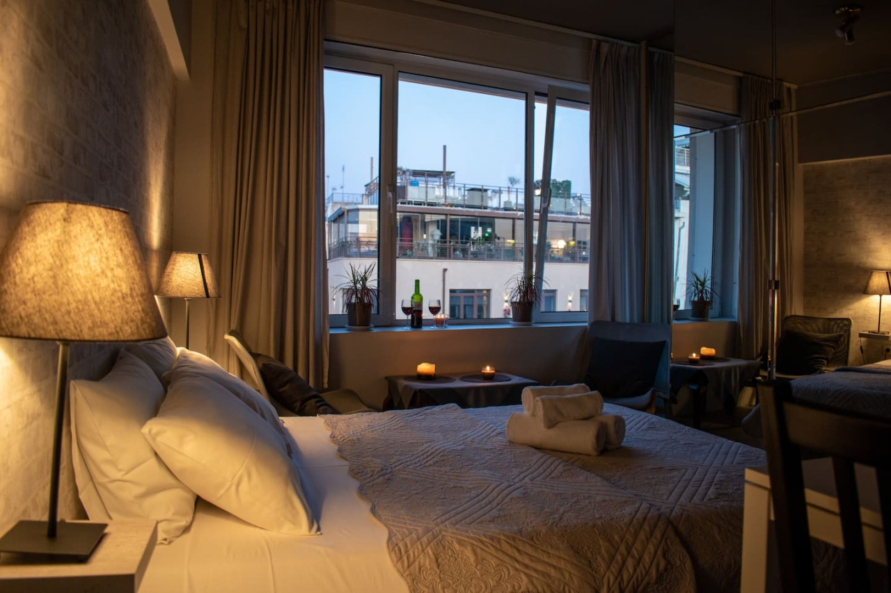 acrolights-by-night/