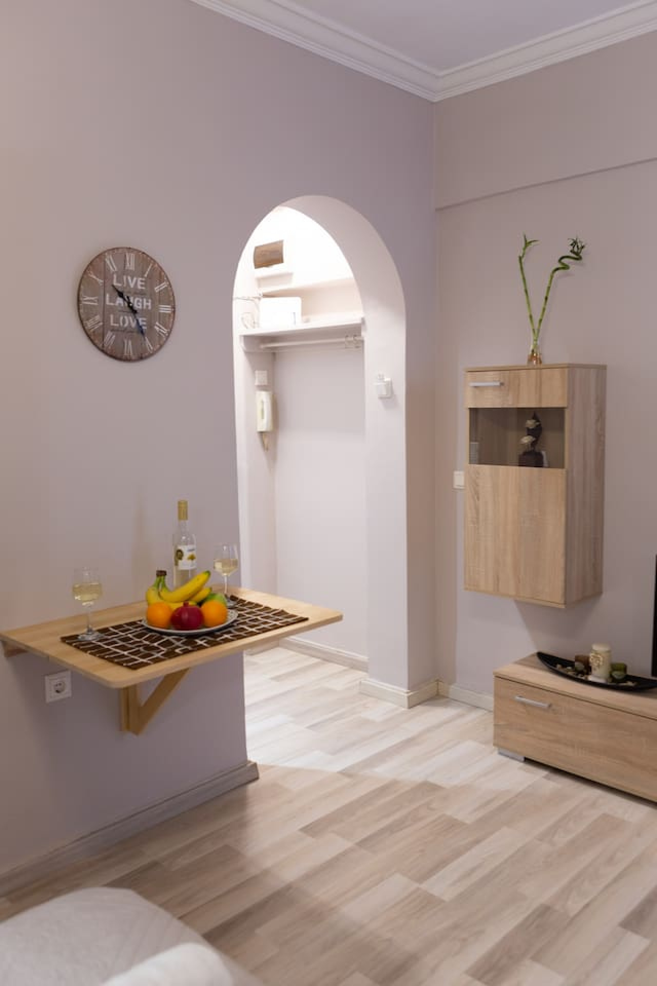 plato's-square-apartments/