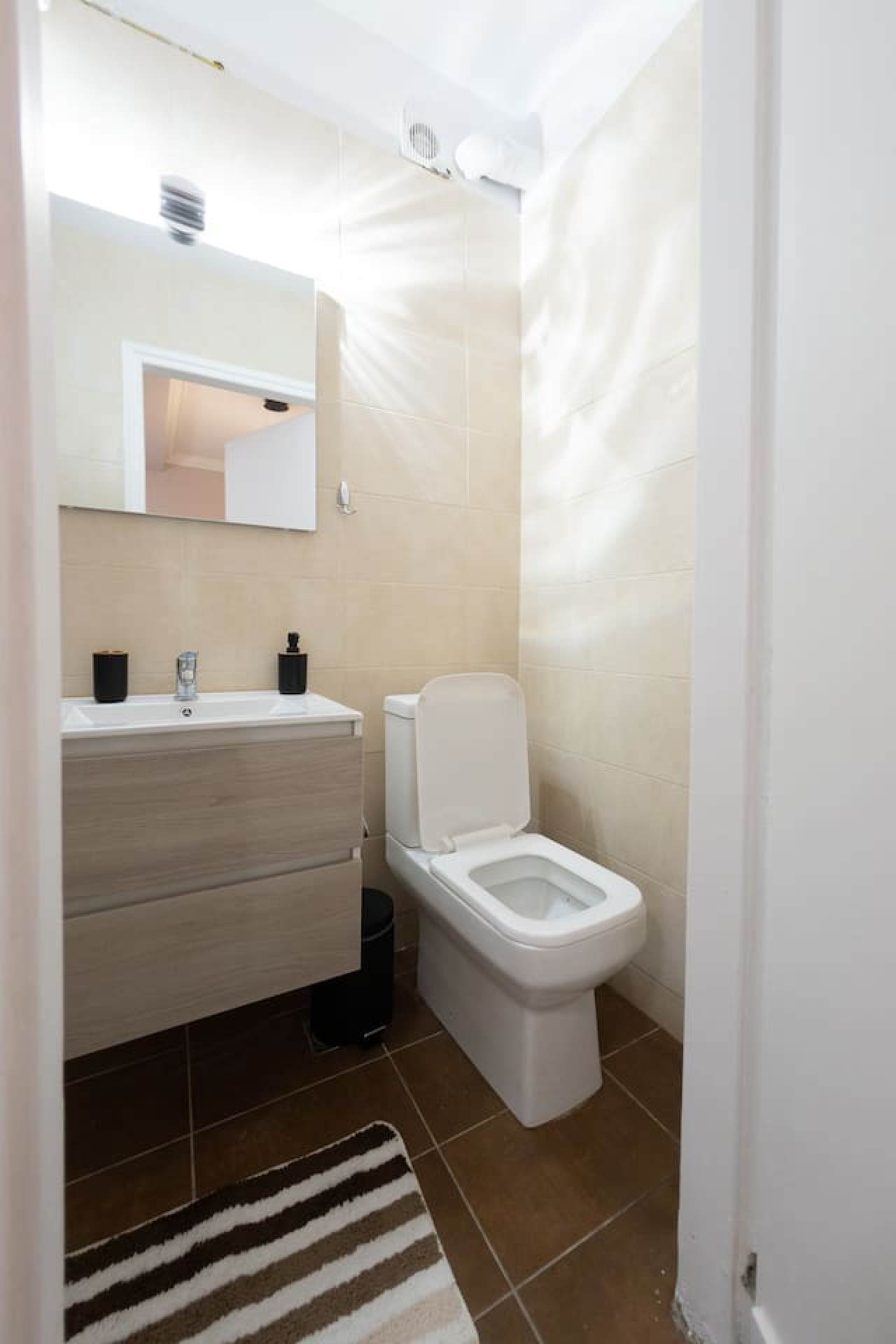 plato's-square-apartments/