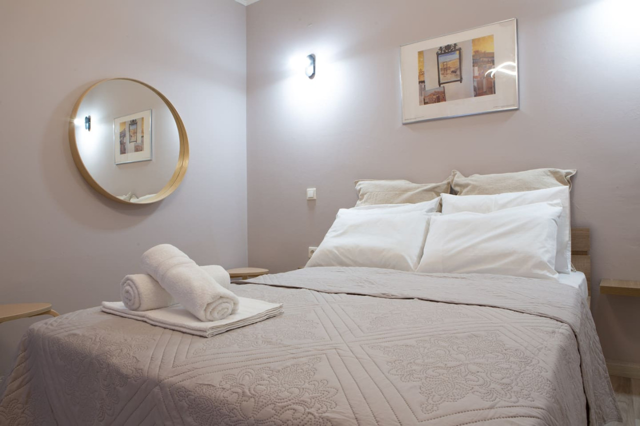 plato's-square-apartments/