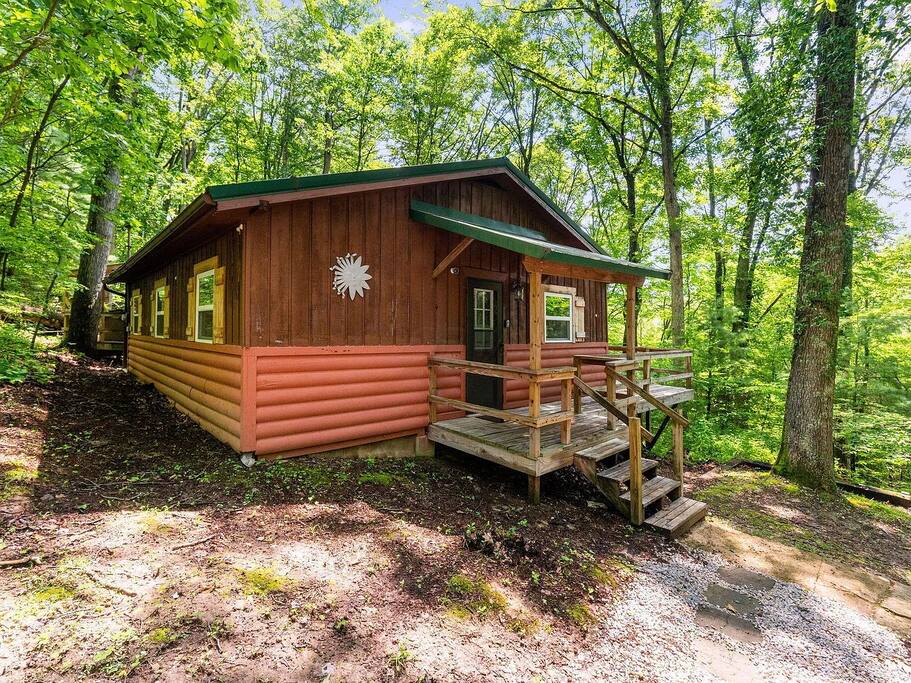 private-hocking-hills-3br-cabinhottub*firepit/